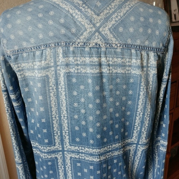 Bleached Boho Chambray Button Down XS - Picture 7 of 8